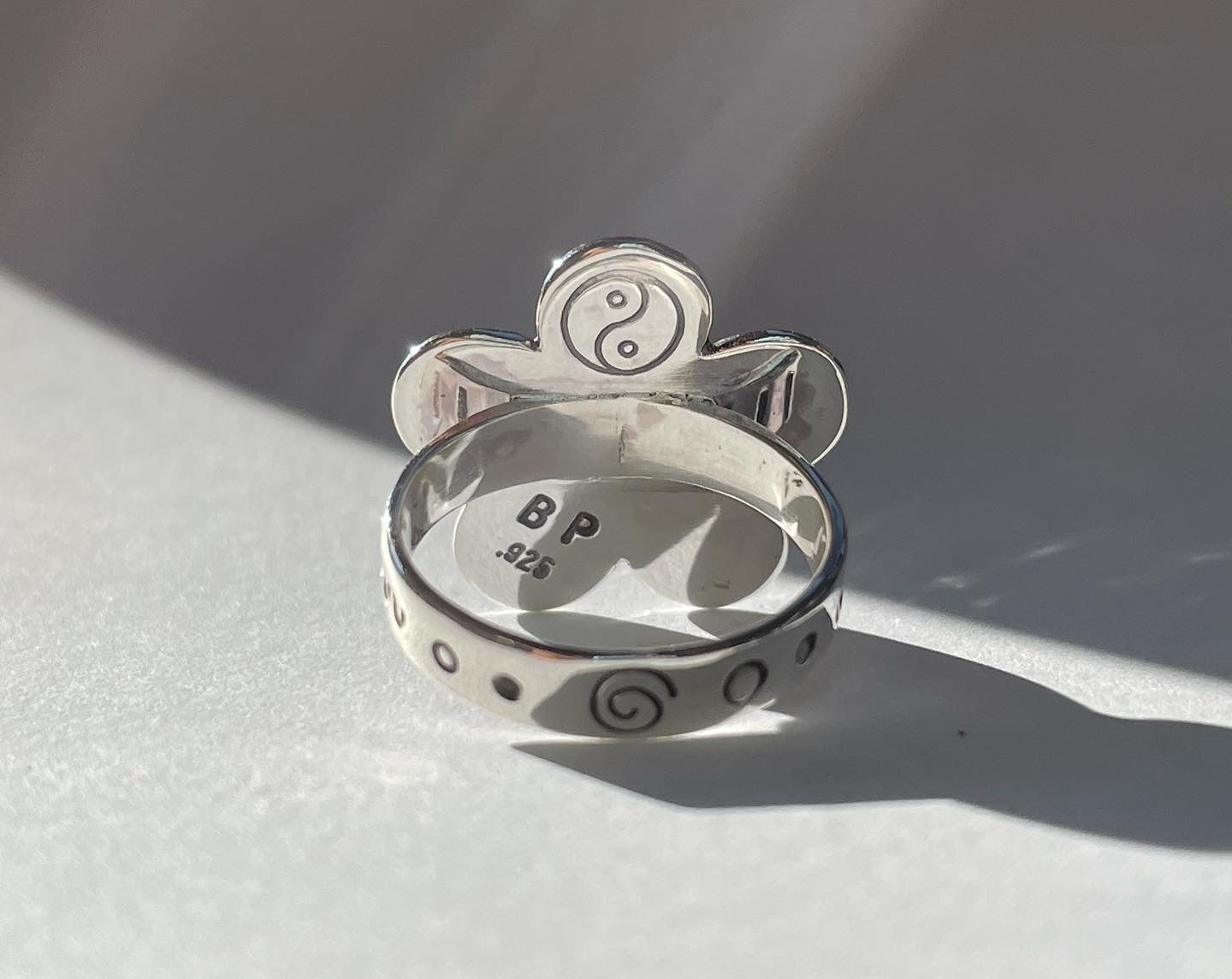 Daisy Ring- Classic 5 Petal Lemon Jasper