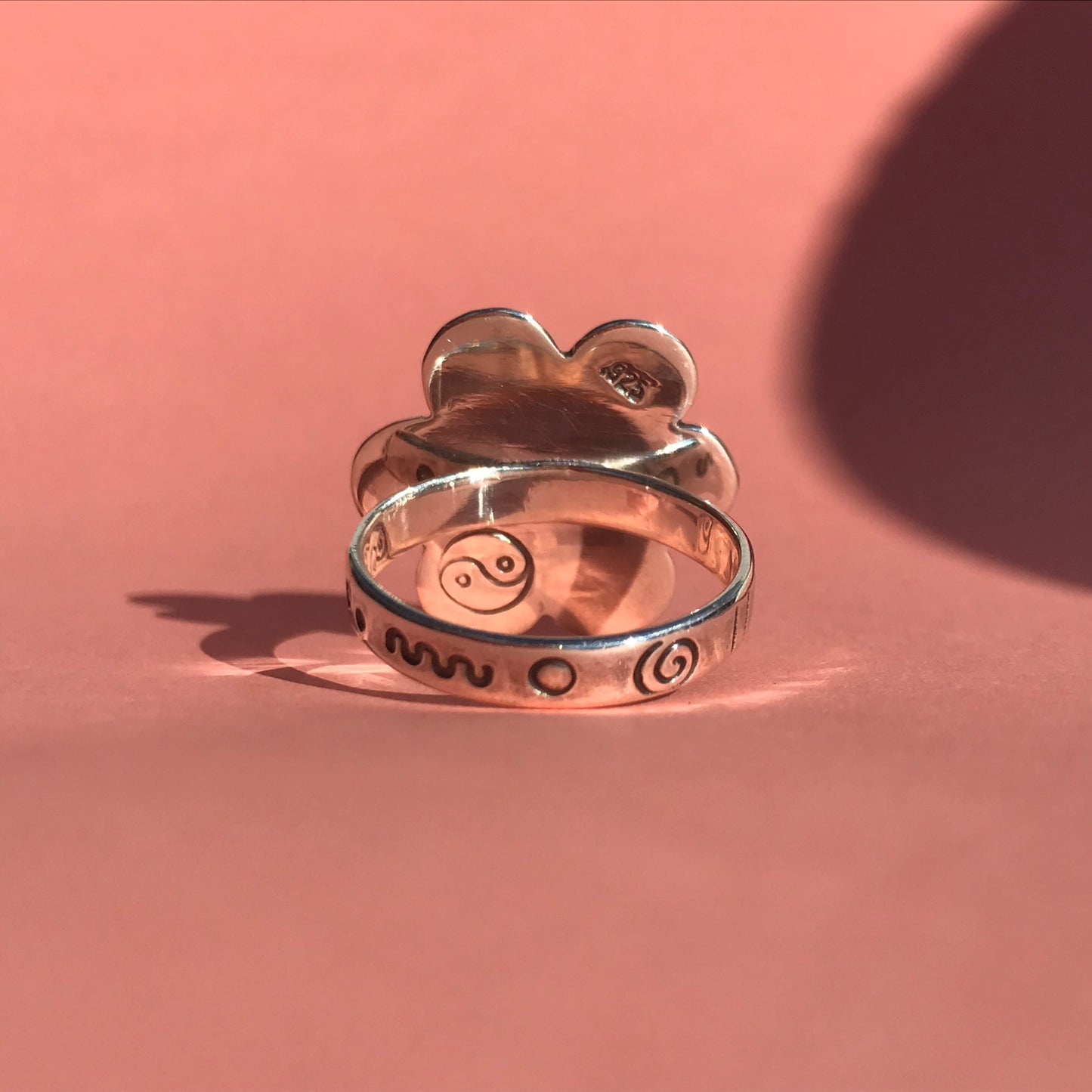 Daisy Ring- Classic 6 Petal Lemon Jasper
