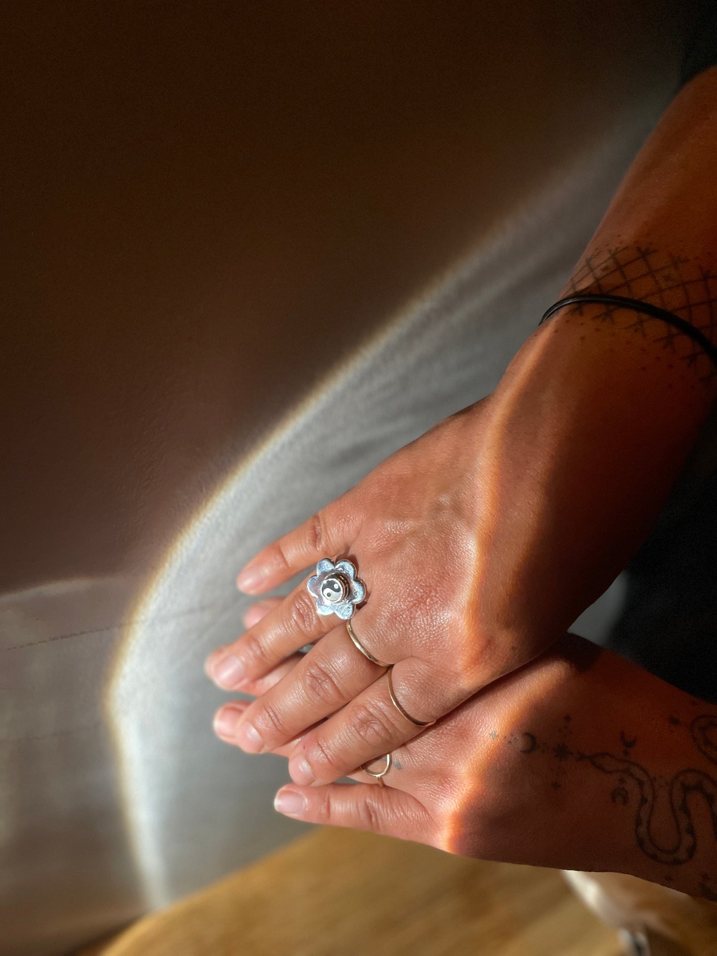 Daisy Ring- Classis 6 petal inlay Yin Yang