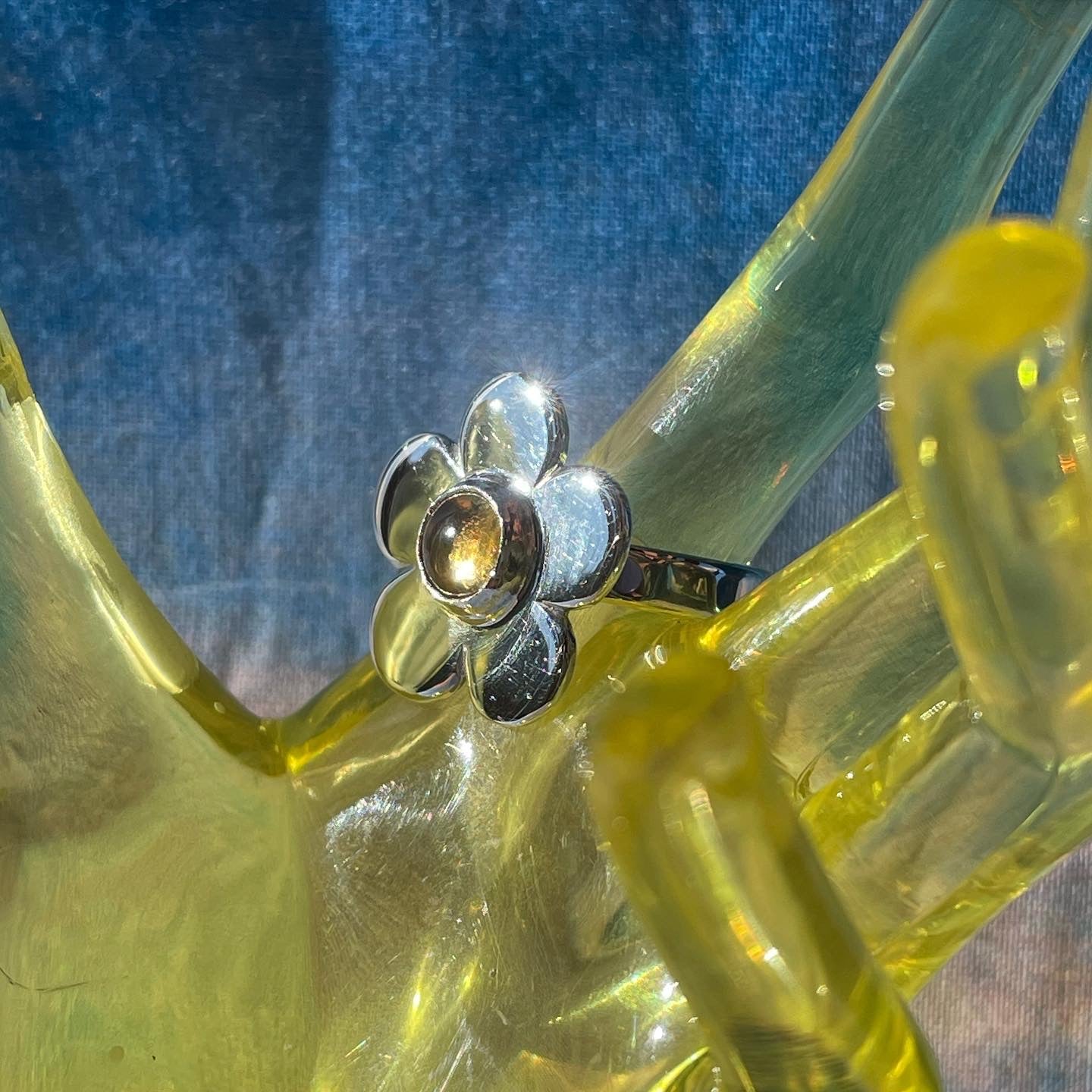 Daisy Ring- Classic 5 petal citrine