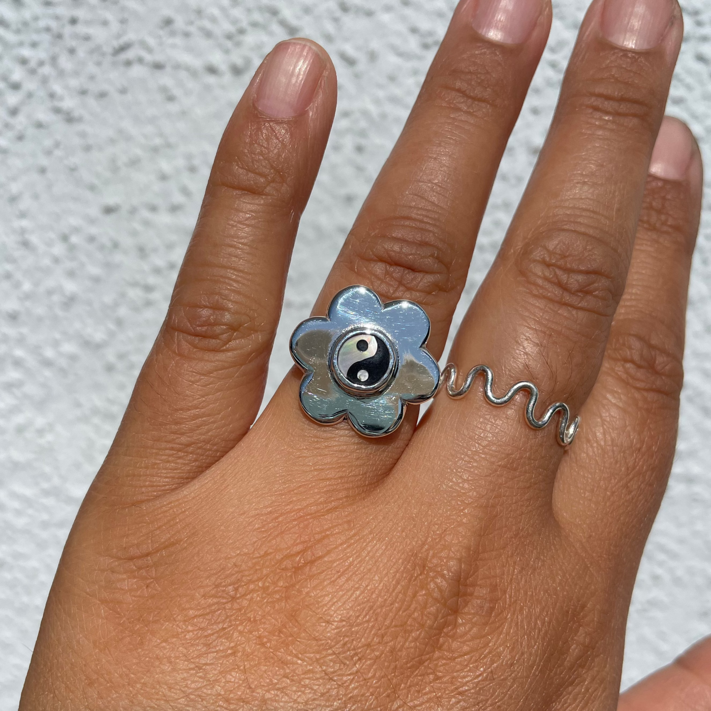 Daisy Ring- Classis 6 petal inlay Yin Yang