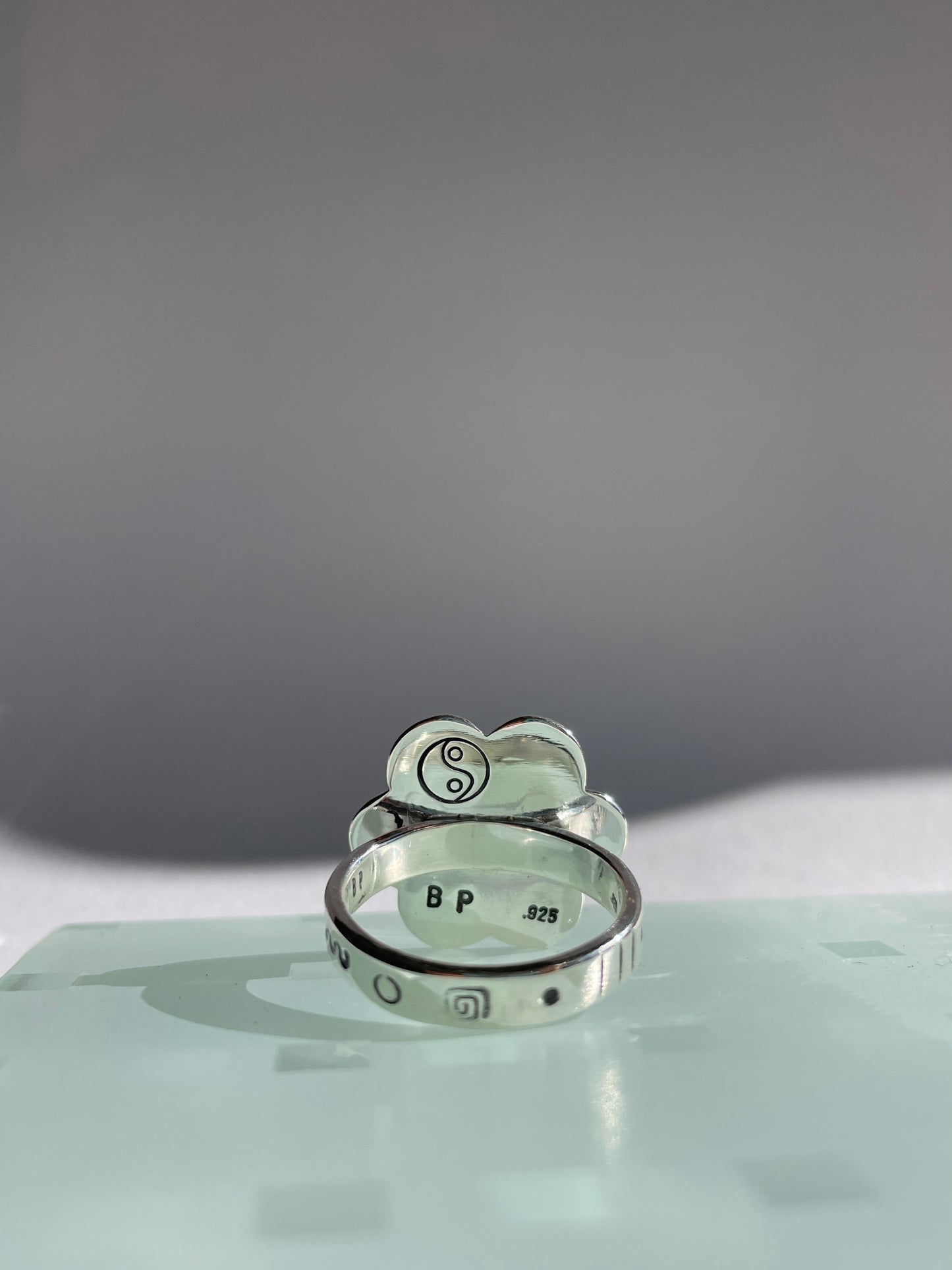 Daisy Ring- Classis 6 petal inlay Yin Yang