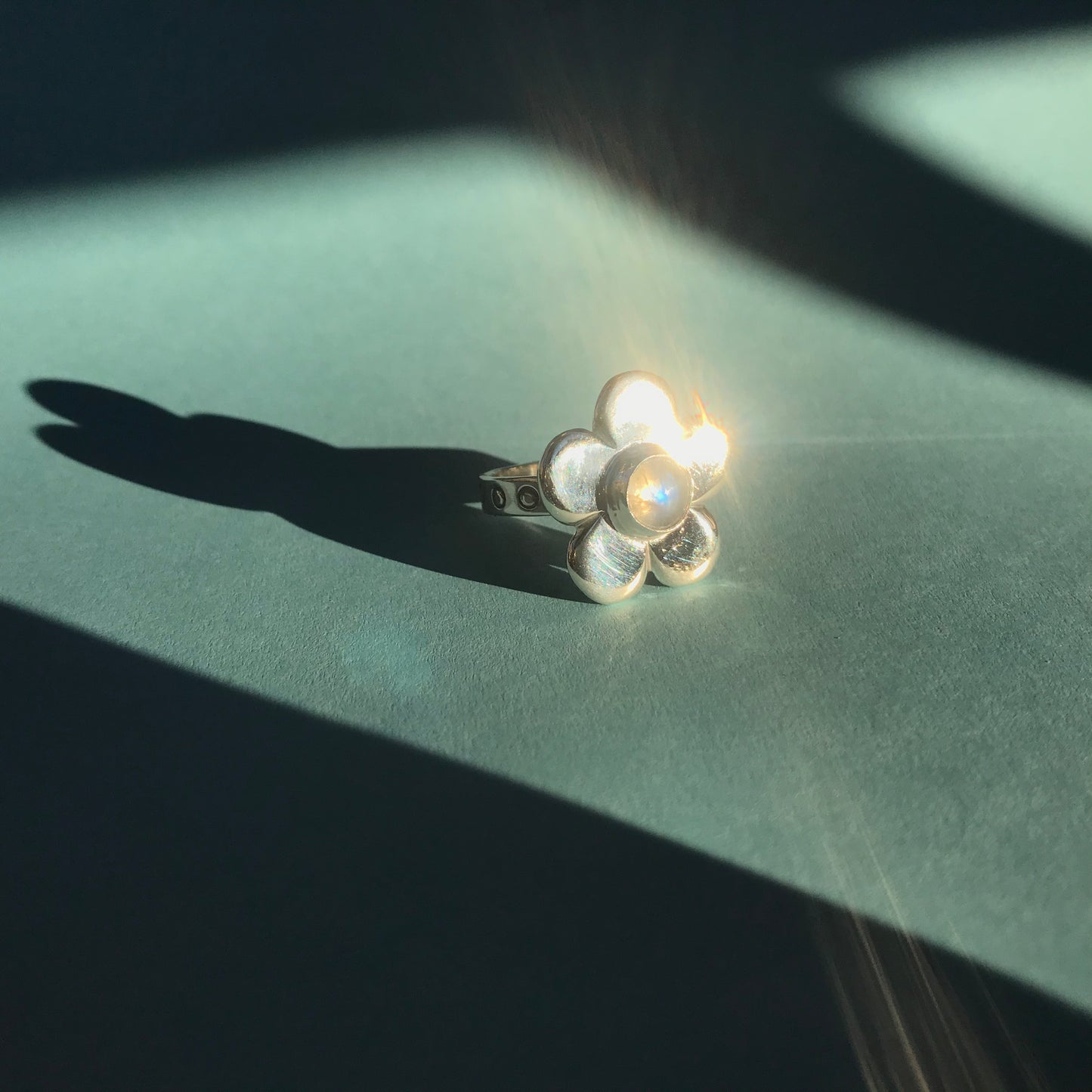Daisy Ring- Classic 5 Petal with Rainbow Moonstone