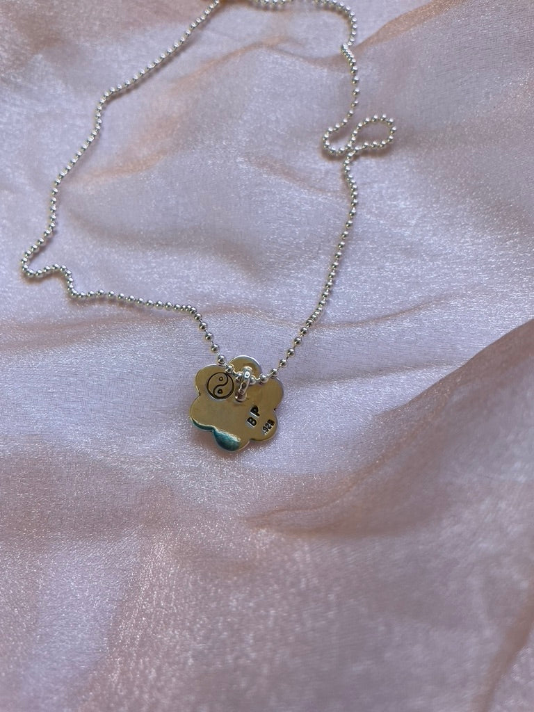 Daisy Necklace- 6 petal classic