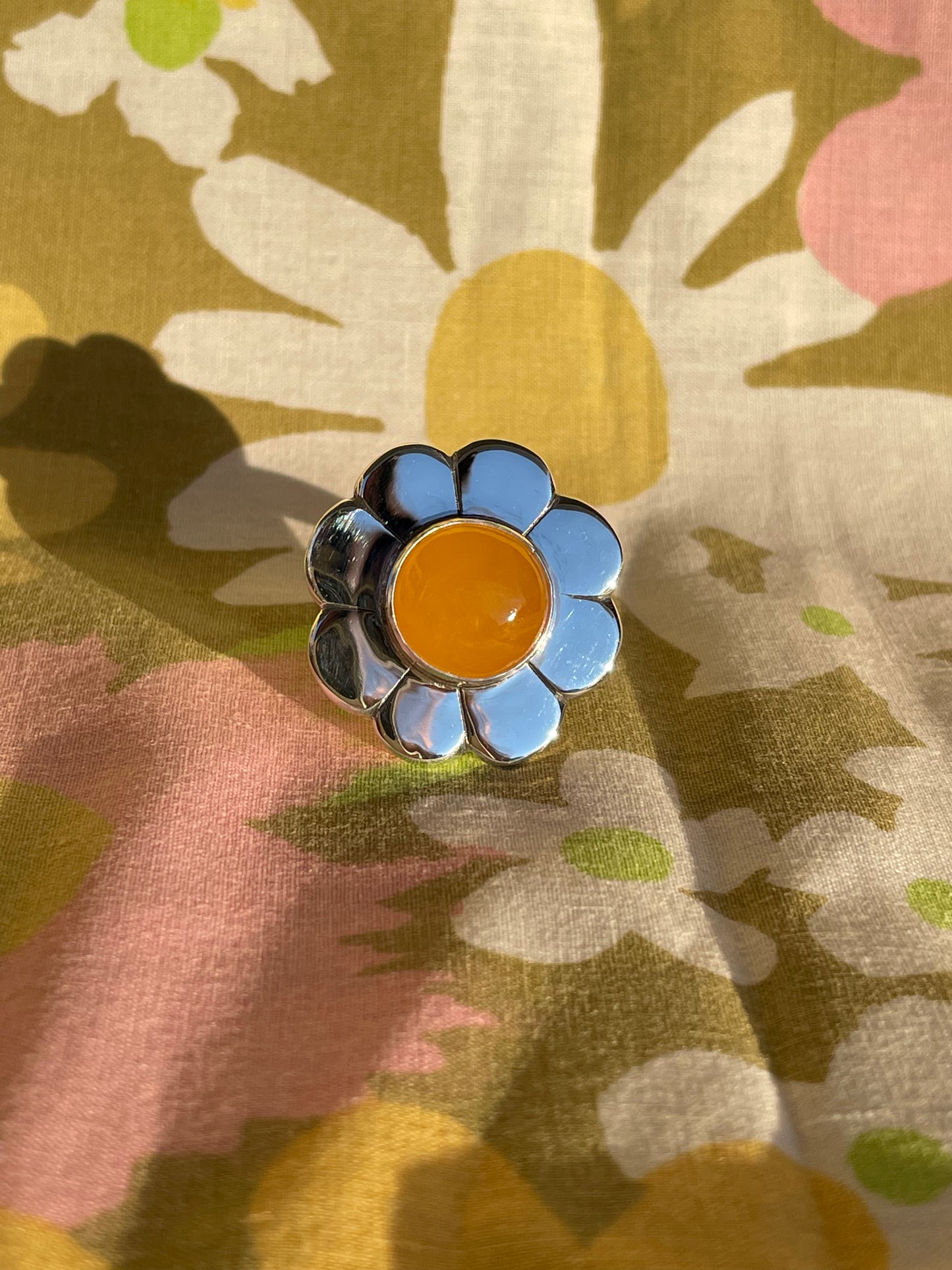 Daisy Ring- Medium 8 Petal Yellow Jade