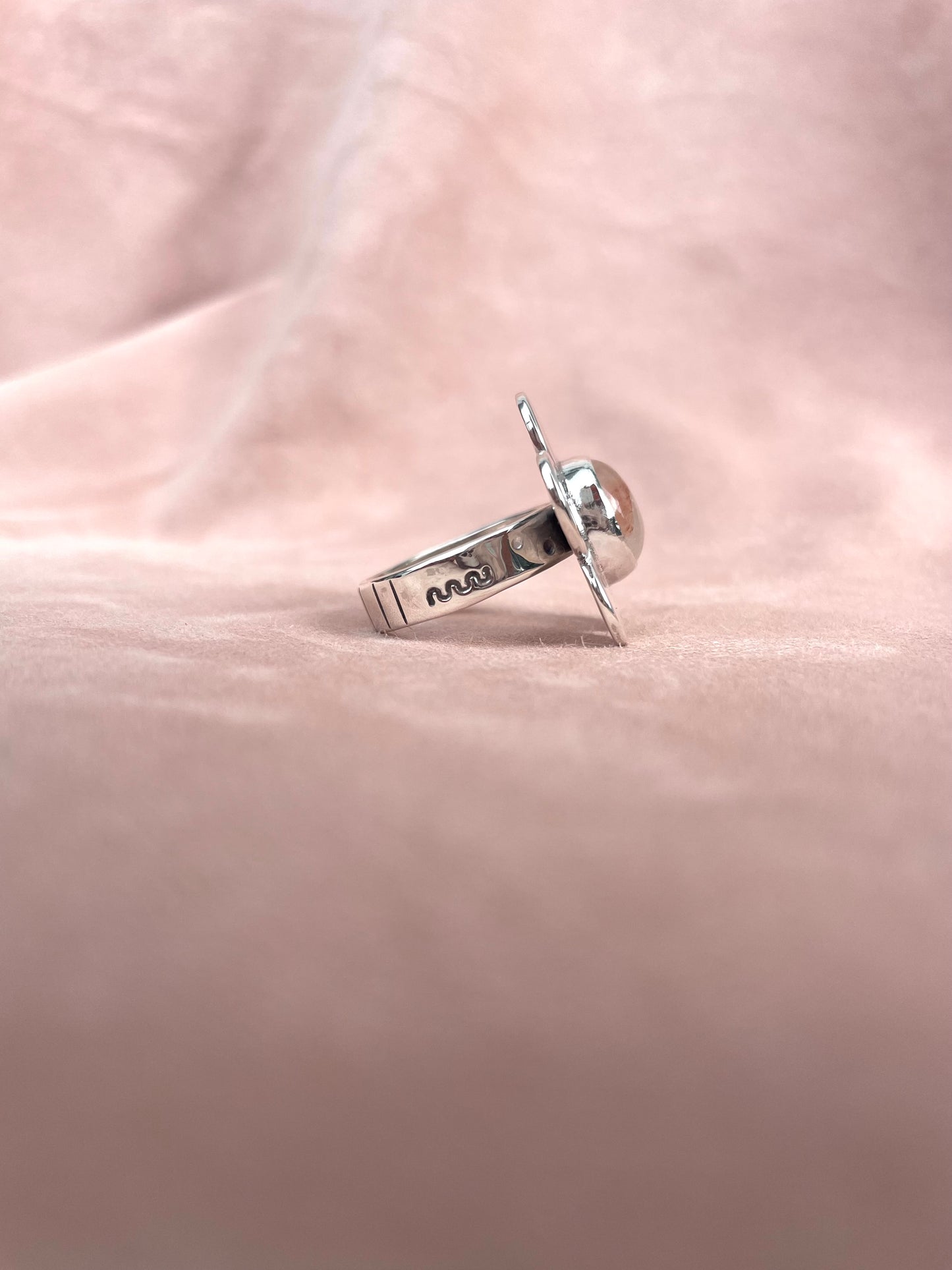 Strawberry Quartz- Medium 5 Peal